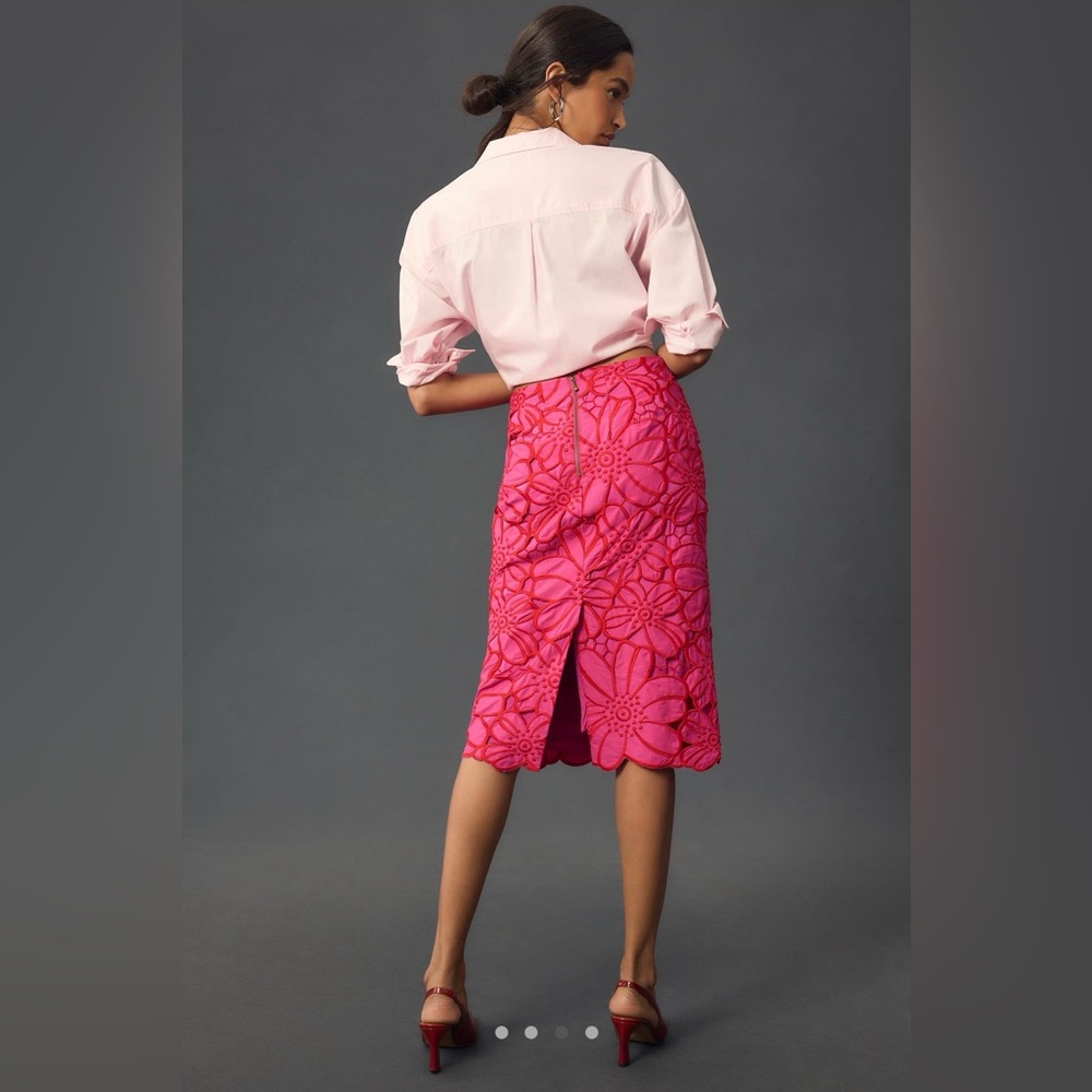 Maeve Hot Pink Floral Lace Pencil Skirt - Picture 3 of 14
